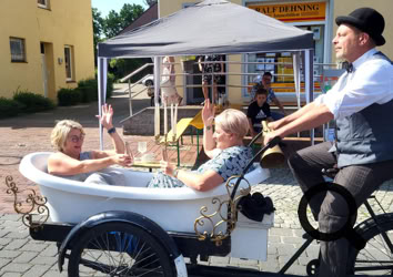 Walking Act der Badler 2021 in Bienenbüttel zum Stadtfest